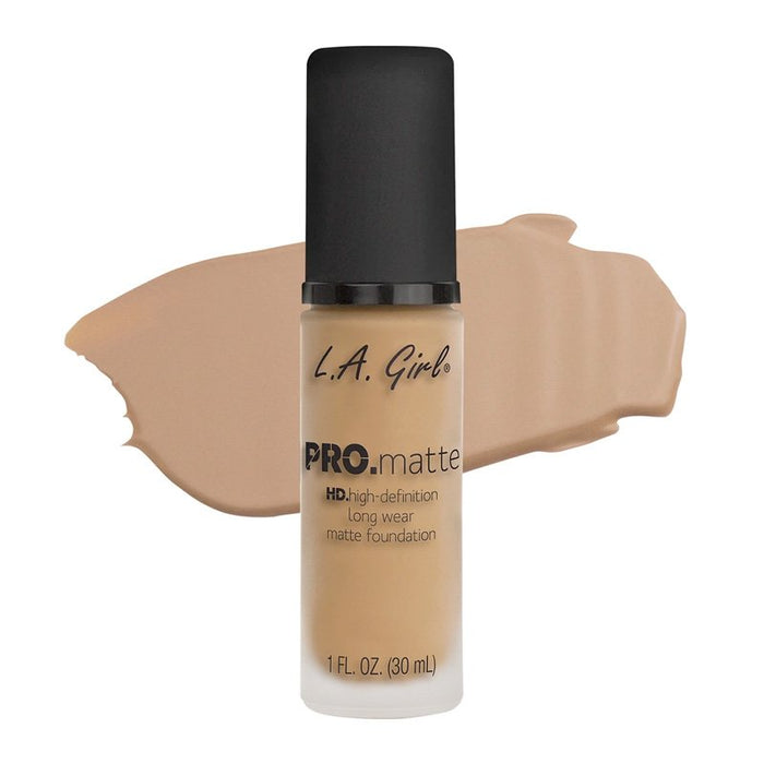 Fond de teint Pro Matte - L.A. Girl : Sandy Beige - 1