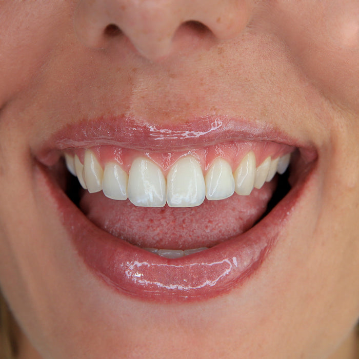 Vive la Diva Fem-power Plumping Lip Gloss - Viva la Diva : Divine - 2